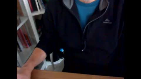 Snapshot of bcn1959 chatting on 12/11/24, 08:36 bcn1959 online show from 12/11/24, 08:36