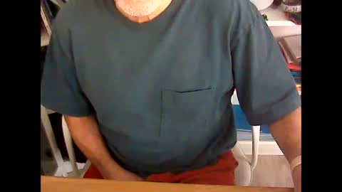 Snapshot of bcn1959 chatting on 02/12/25, 09:31 bcn1959 online show from 02/12/25, 09:31