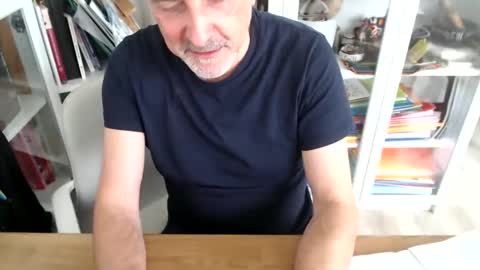 Snapshot of bcn1959 chatting on 02/25/25, 11:30 bcn1959 online show from 02/25/25, 11:30