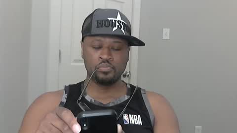 Snapshot of bd37 chatting on 10/14/25, 02:01 Just call me BD online show from 10/14/25, 02:01