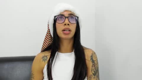 daniela villamizar online show from 12/03/24, 04:28