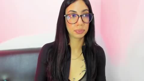 daniela villamizar online show from 01/09/25, 02:07