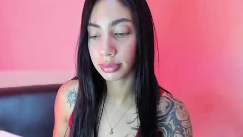 daniela villamizar online show from 01/17/25, 01:56