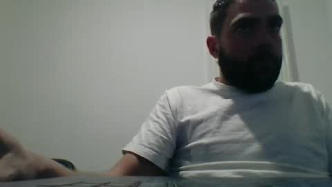 Snapshot of bdemwi2588 chatting on 02/14/25, 07:23 bdemwi2588 online show from 02/14/25, 07:23