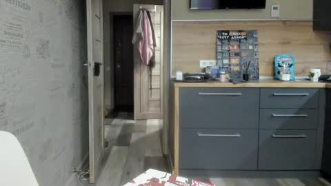 Snapshot of be_daddy chatting on 02/28/25, 03:26 Summer BABY online show from 02/28/25, 03:26