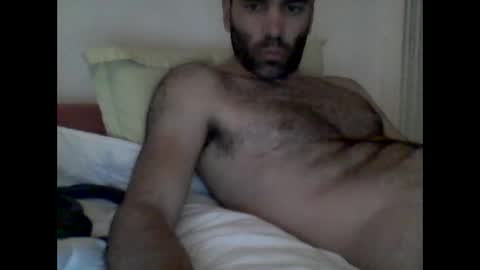 bear14250949 online show from 10/15/25, 06:41