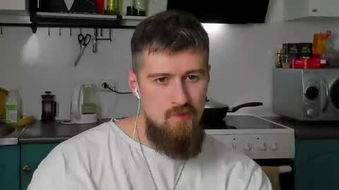 Zeus online show from 02/26/25, 10:20