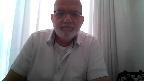 Snapshot of beardman916444 chatting on 09/09/25, 03:33 Beardman online show from 09/09/25, 03:33