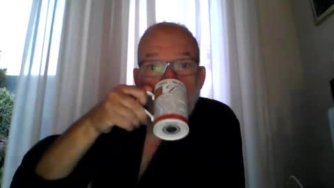 Snapshot of beardman916444 chatting on 09/13/25, 05:07 Beardman online show from 09/13/25, 05:07