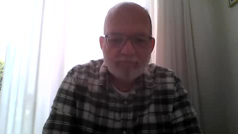 Snapshot of beardman916444 chatting on 09/21/25, 01:13 Beardman online show from 09/21/25, 01:13