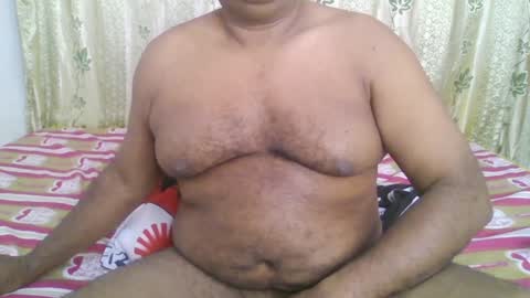 Snapshot of beargryzzly chatting on 12/15/24, 07:42 Grizzly online show from 12/15/24, 07:42