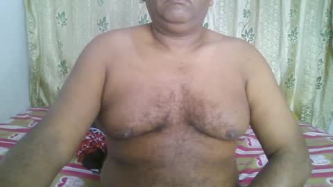 Snapshot of beargryzzly chatting on 01/11/25, 02:41 Grizzly online show from 01/11/25, 02:41