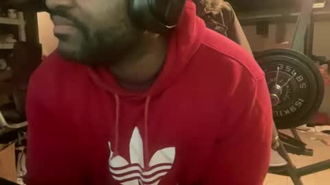 Snapshot of beasy2 chatting on 01/24/25, 03:11 beasy2 online show from 01/24/25, 03:11