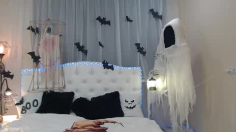 beataangel online show from 10/26/25, 08:20