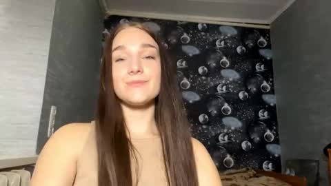 Snapshot of beatacardella chatting on 12/02/25, 08:41 Jasmine online show from 12/02/25, 08:41