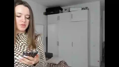 beatixxxandliam online show from 02/04/25, 08:35