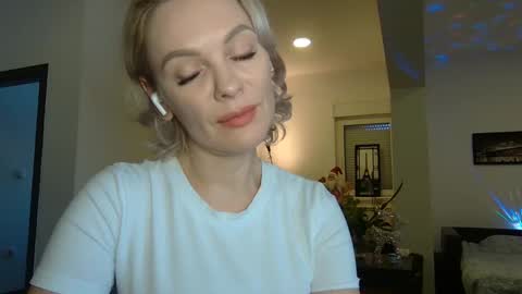 Snapshot of beautifulkollettee chatting on 12/30/24, 11:59 Beautifulkollette online show from 12/30/24, 11:59