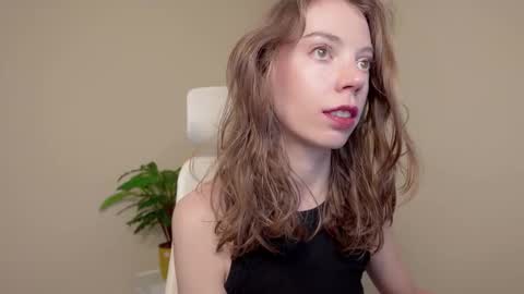 Eliise online show from 11/03/25, 09:10