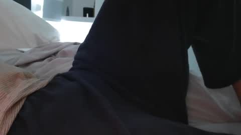 love2seeudear online show from 09/17/25, 03:41