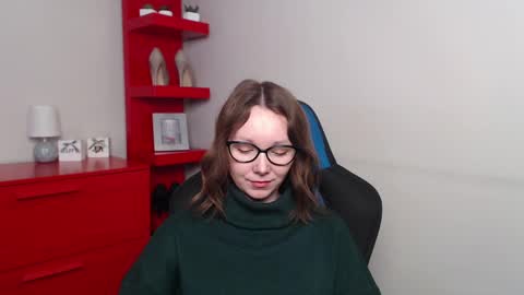 Zoe online show from 12/13/24, 07:36