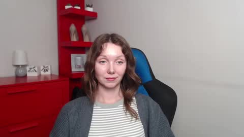 Zoe online show from 12/17/24, 12:33