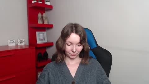 Zoe online show from 01/21/25, 01:11