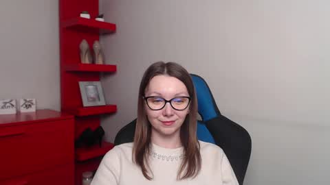 Zoe online show from 02/25/25, 07:31