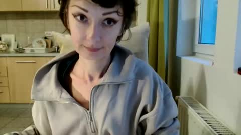 Raluca online show from 10/04/25, 04:05
