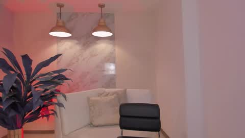 Am Becca online show from 11/11/25, 06:30