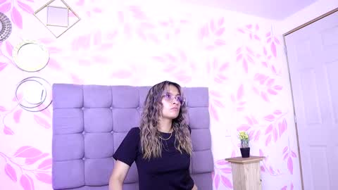 beccamilanni online show from 11/03/25, 02:29