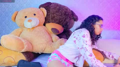 BeccaRed online show from 10/22/25, 10:59