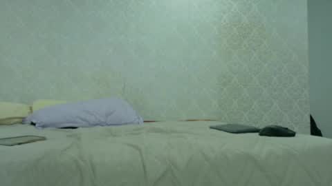 BeccaRed online show from 11/20/25, 11:21