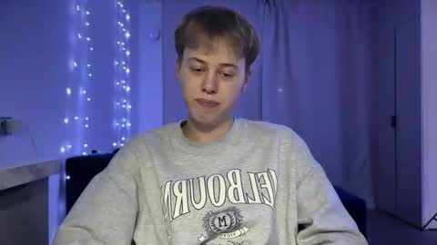 beeb0y online show from 10/10/25, 03:44