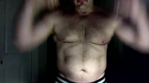 Snapshot of beefynbc2 chatting on 09/18/25, 04:36 Beefy online show from 09/18/25, 04:36