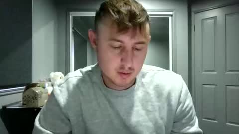 beelzebubxo online show from 11/12/25, 11:58