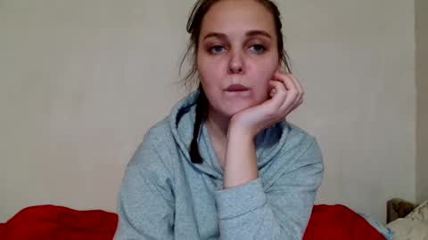 Snapshot of behappy4self chatting on 12/24/24, 02:33 fuckharddadyback online show from 12/24/24, 02:33