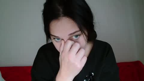 Snapshot of behappy4self chatting on 10/27/25, 06:06 fuckharddadyback online show from 10/27/25, 06:06