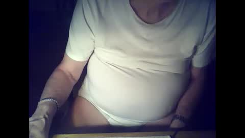 Snapshot of bekklove1 chatting on 01/22/25, 03:51 bekklove1 online show from 01/22/25, 03:51