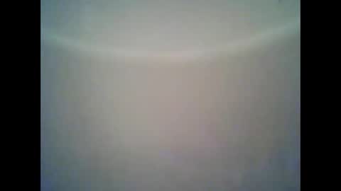 Snapshot of bekklove1 chatting on 02/06/25, 03:52 bekklove1 online show from 02/06/25, 03:52