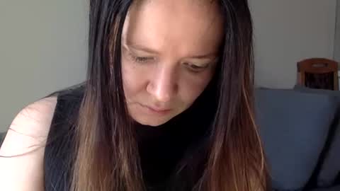 Snapshot of belajulia chatting on 10/09/25, 09:40 belajulia online show from 10/09/25, 09:40