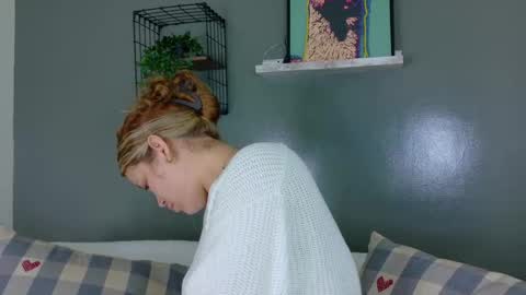 Snapshot of belamiller chatting on 11/01/25, 11:56 BELA online show from 11/01/25, 11:56