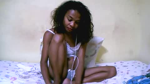 bella193999 online show from 12/09/24, 01:34