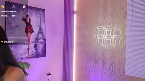 bella19   online show from 11/28/25, 10:12