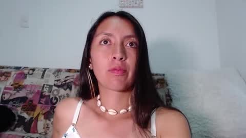 Bella Marlowe online show from 09/09/25, 05:23