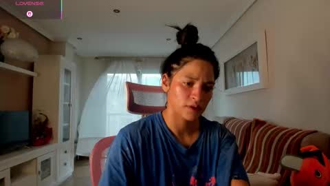 bella_pocahontas3 online show from 09/21/25, 03:57