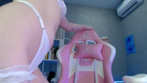 Bella Torress online show from 10/26/25, 03:45