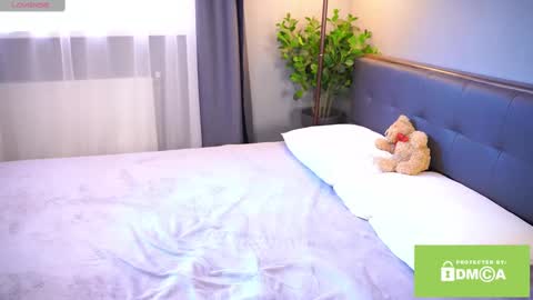 Bella I took a vacation and Ill be back on December 18th So dont lose me To keep in touch I have a TG -  you can find below online show from 02/24/25, 10:48