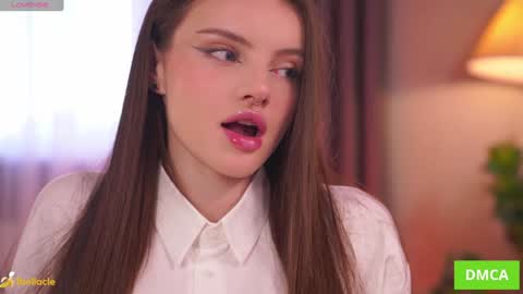 Bella I took a vacation and Ill be back on December 18th So dont lose me To keep in touch I have a TG -  you can find below online show from 10/06/25, 07:28