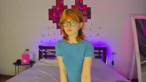 bellajady online show from 11/24/25, 04:40