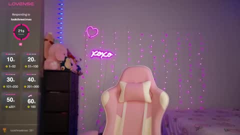 Bella Monroe online show from 10/07/25, 04:09